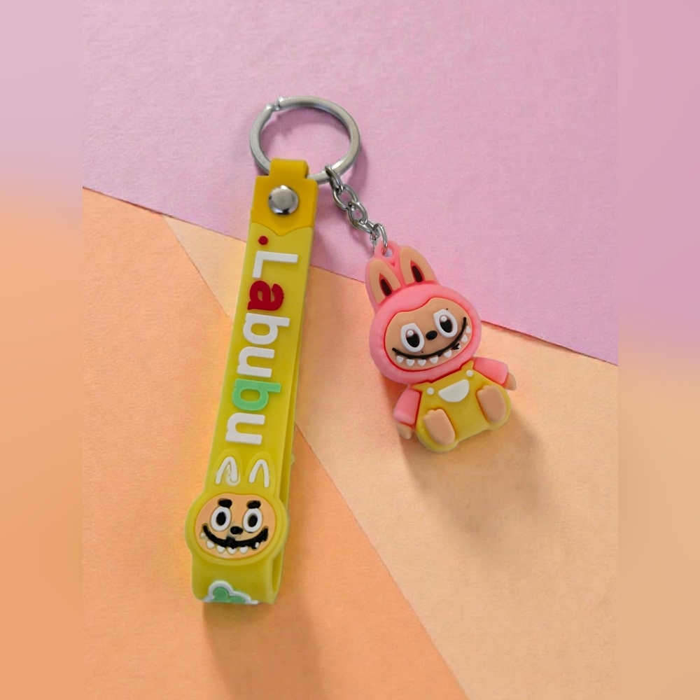 🔥LABUBU KEYCHAIN🔥